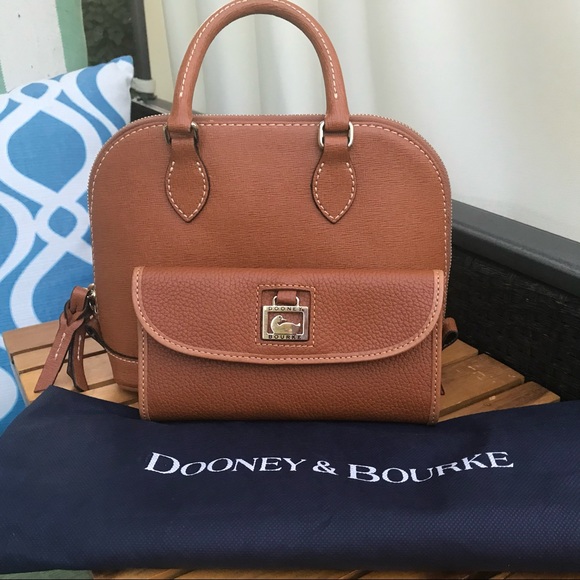 Dooney & Bourke Camel Leather Mini crossbody Bag - Picture 8 of 13